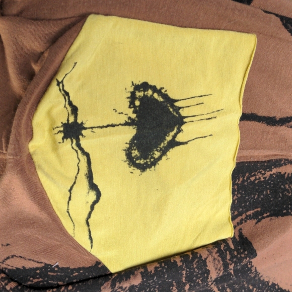 Graphic Tee - Picture 4 of 8